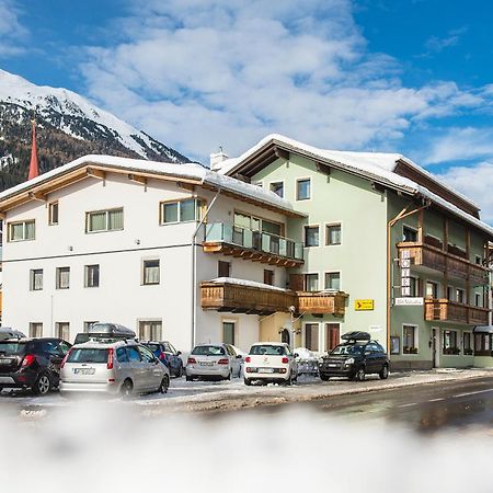 Garni Apparthotel St Valentin San Valentino alla Muta Zewnętrze zdjęcie